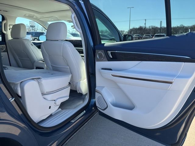 New 2026 Buick Enclave Avenir w/ Super Cruise Package AWD/4WD image 48