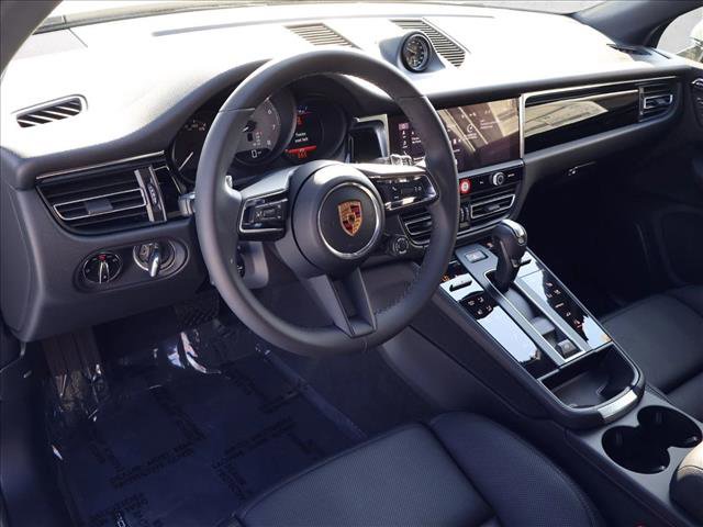 New 2026 Porsche Macan S AWD/4WD image 4