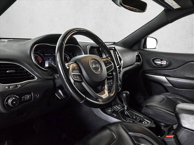 Used 2019 Jeep Cherokee High Altitude AWD/4WD image 10