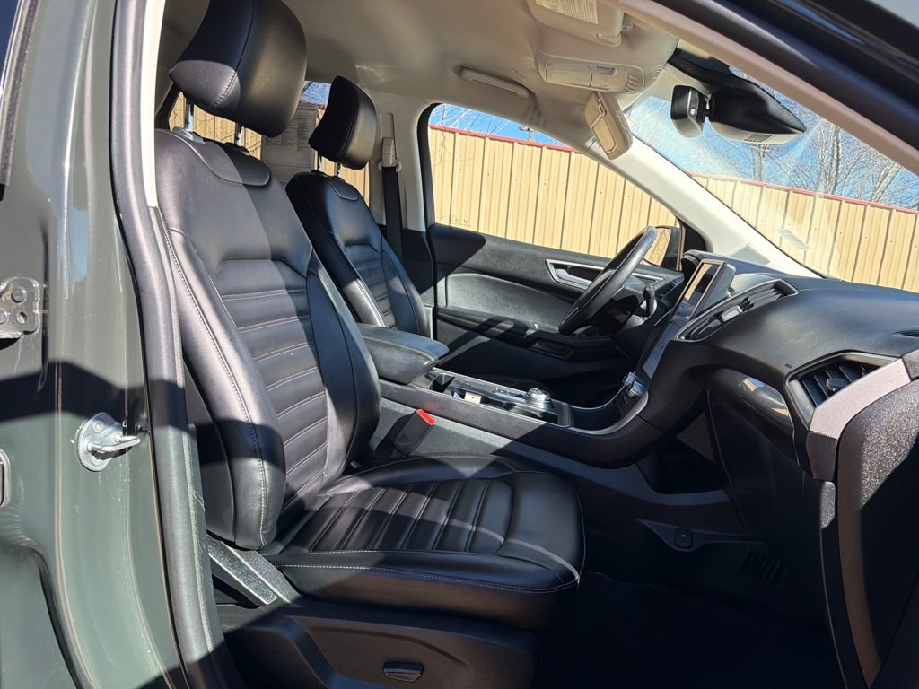 Certified 2024 Ford Edge SEL w/ Convenience Package image 31