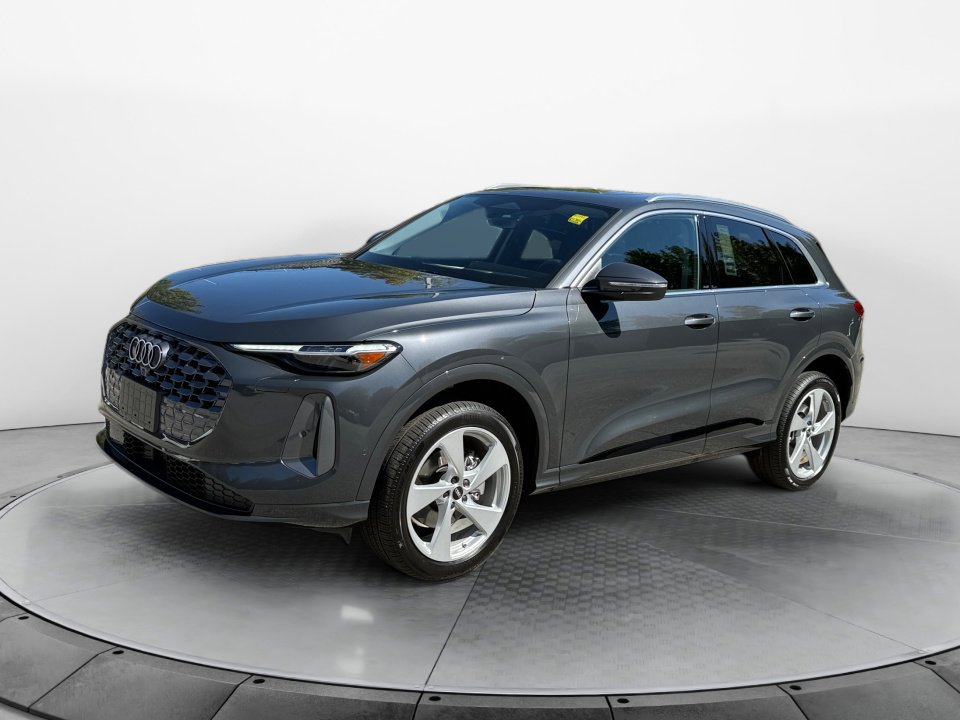 New 2025 Audi Q5 Premium Plus image 3