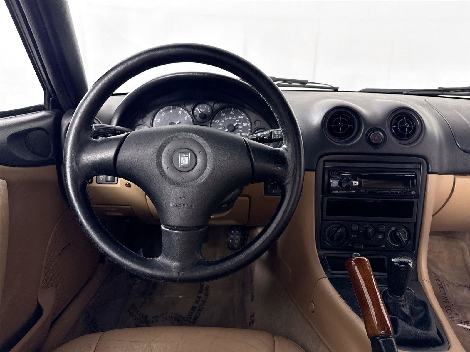 Used 1999 MAZDA MX-5 Miata RWD image 31