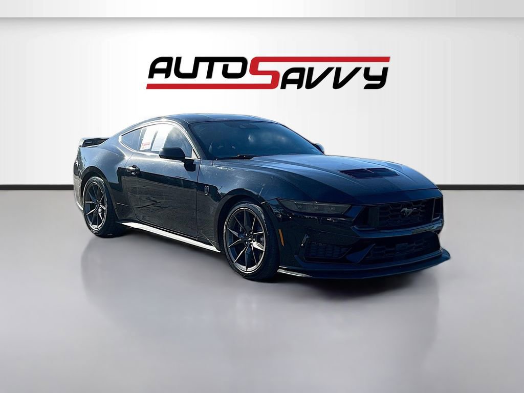 Used 2024 Ford Mustang Dark Horse image 1