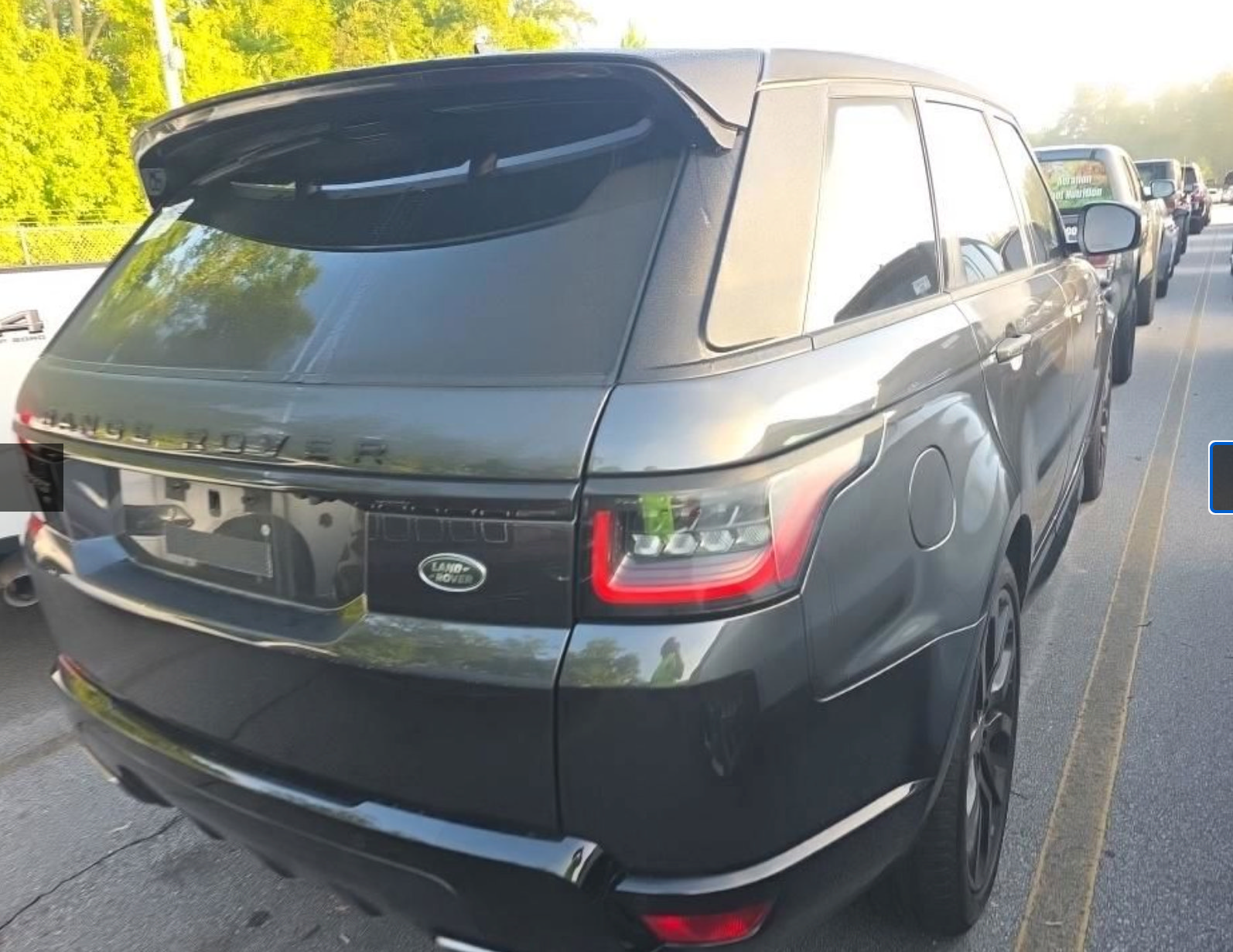 Used 2022 Land Rover Range Rover Sport HSE Silver Edition AWD/4WD image 3