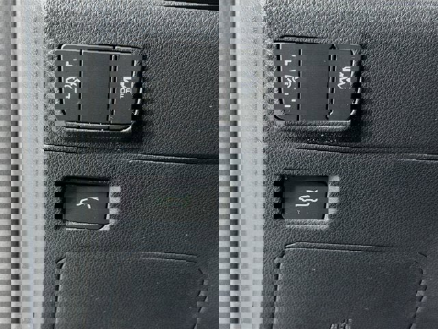 New 2025 Kia K5 LXS image 10