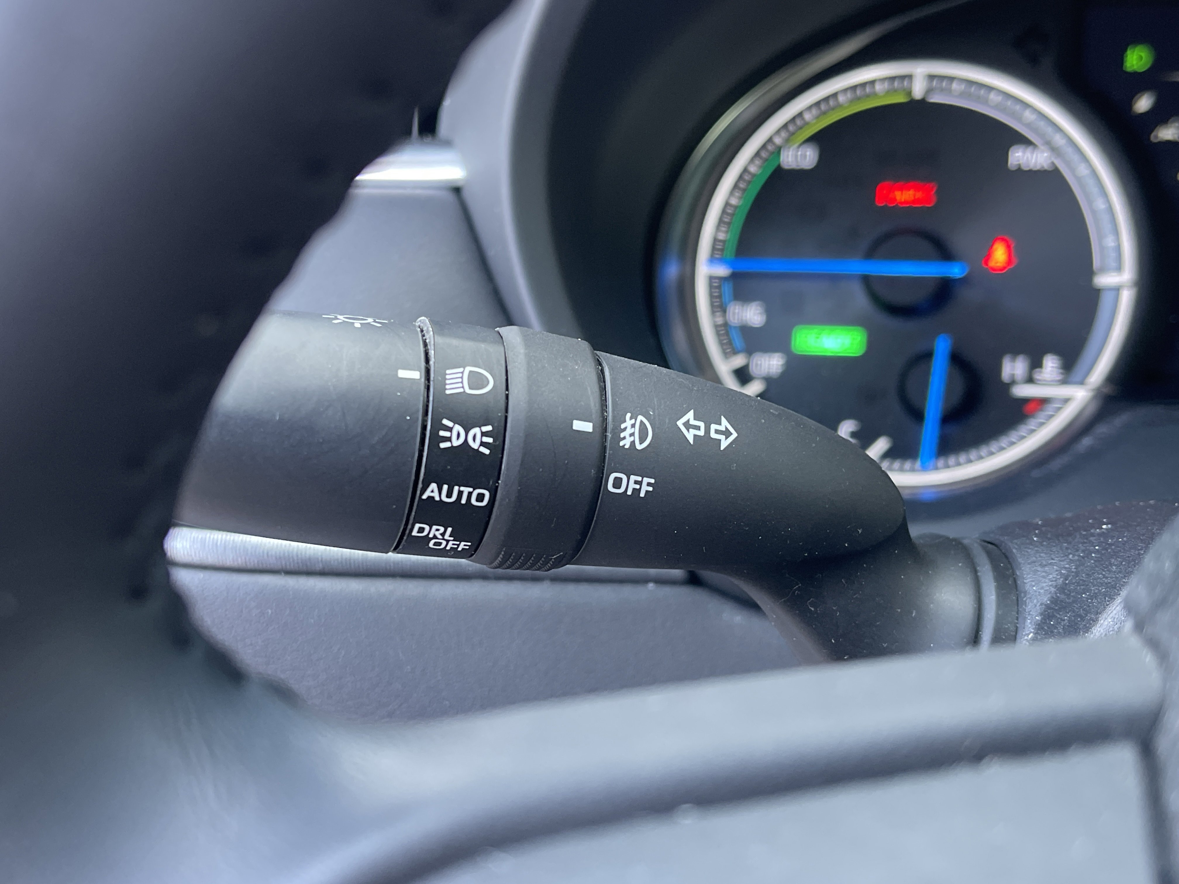 Used 2023 Toyota Venza XLE image 22