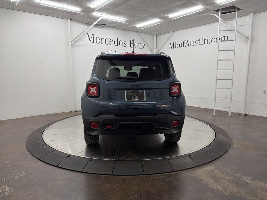 Used 2023 Jeep Renegade Trailhawk w/ Trailhawk Elite Group AWD/4WD image 6