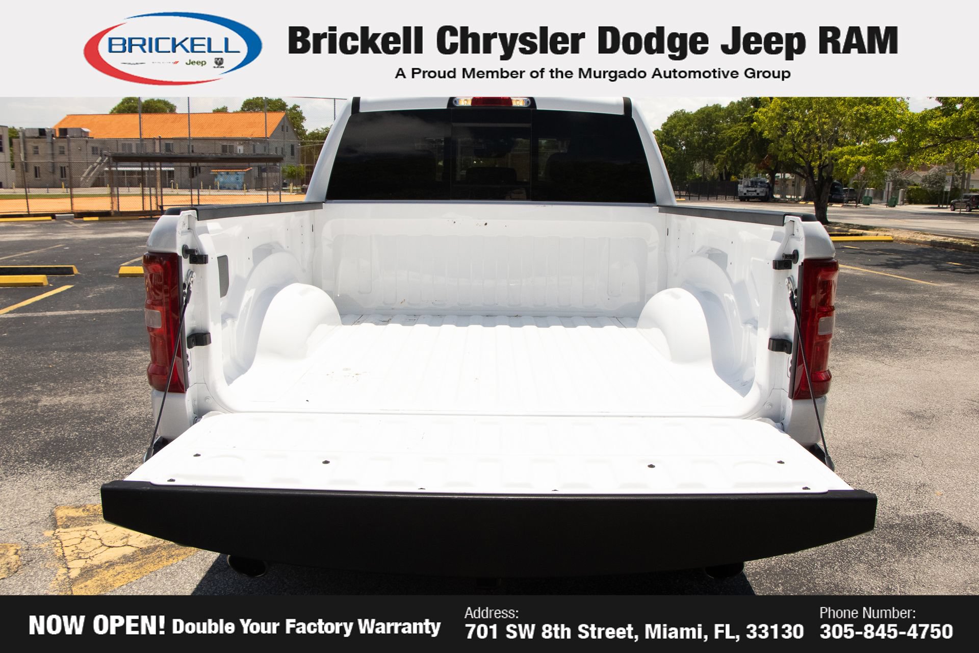 Used 2025 RAM 1500 Laramie AWD/4WD image 9