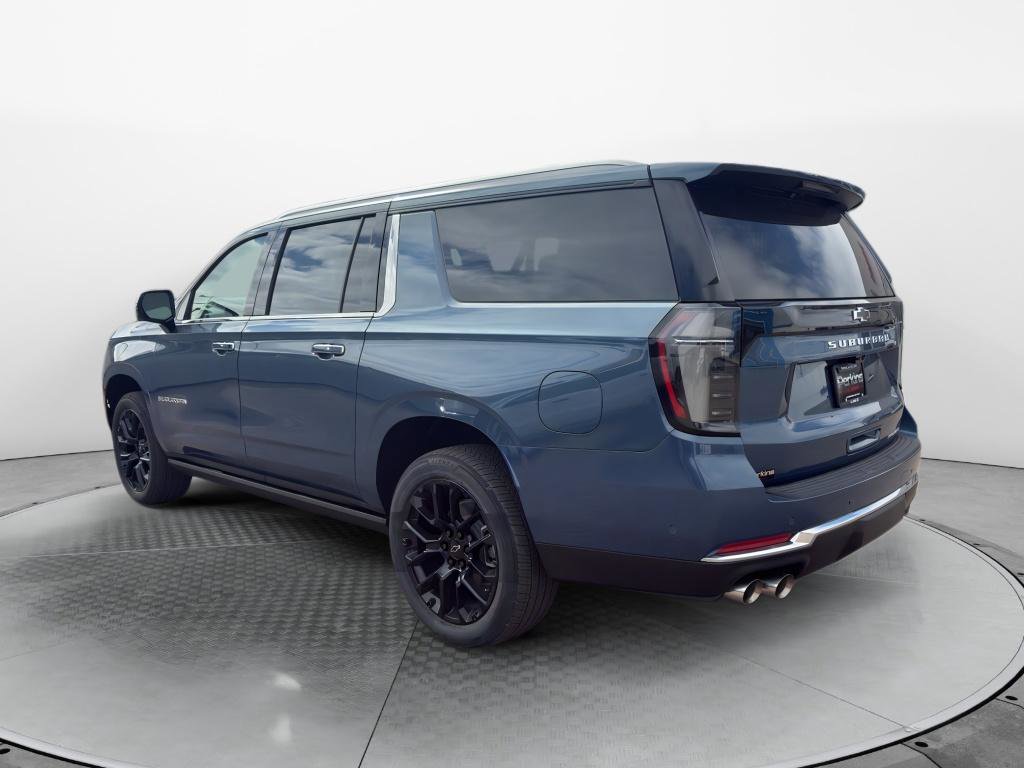 New 2026 Chevrolet Suburban Premier image 7