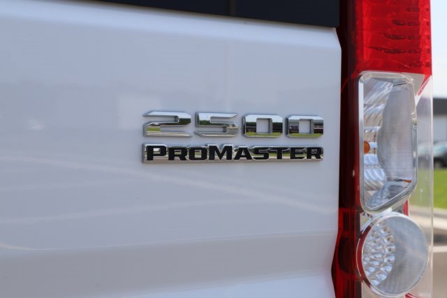 Used 2023 RAM ProMaster 2500 image 8