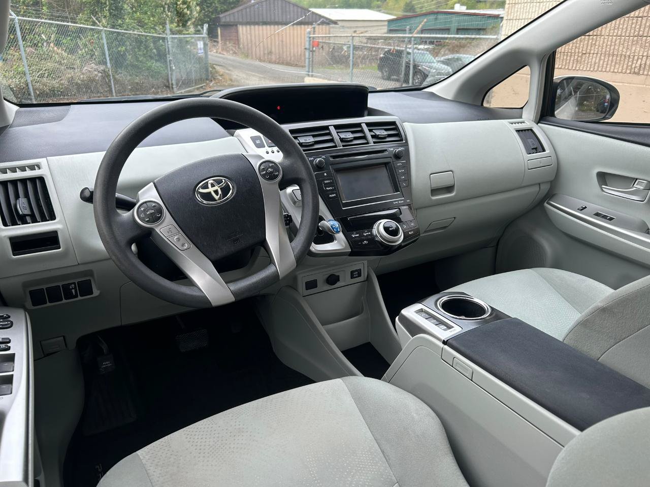 Used 2012 Toyota Prius V Three FWD image 13
