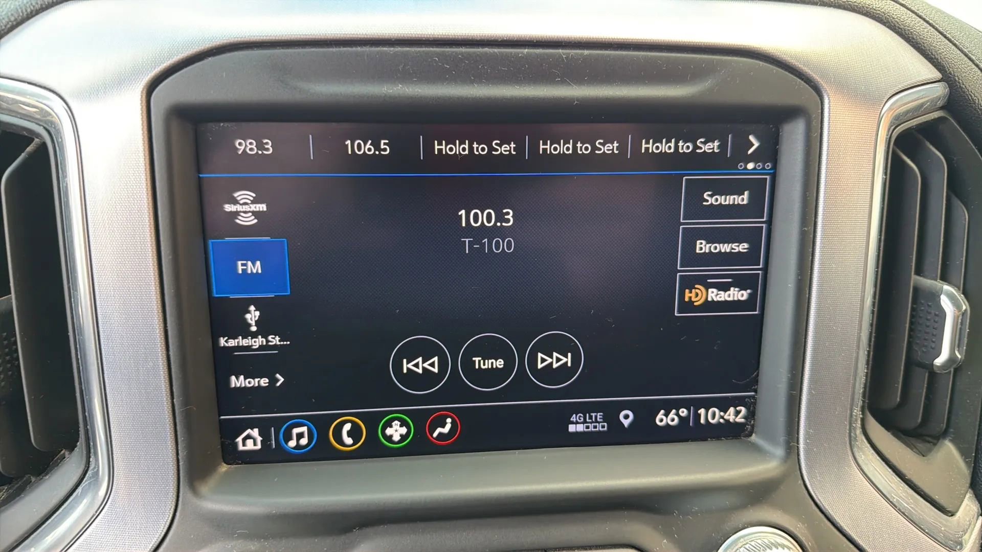 Used 2019 GMC Sierra 1500 SLE w/ SLE Value Package image 21