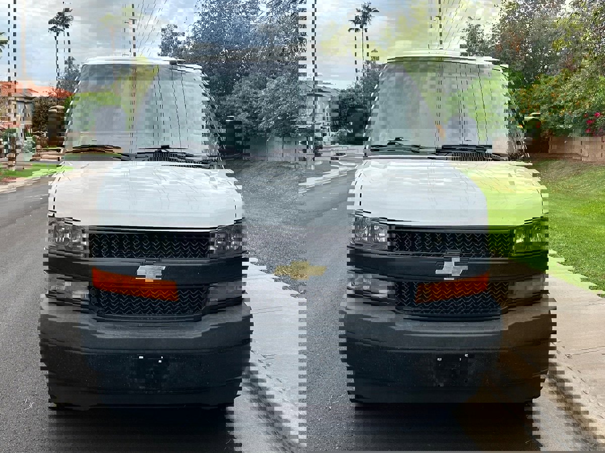 Used 2020 Chevrolet Express 2500 w/ Communications Package image 3