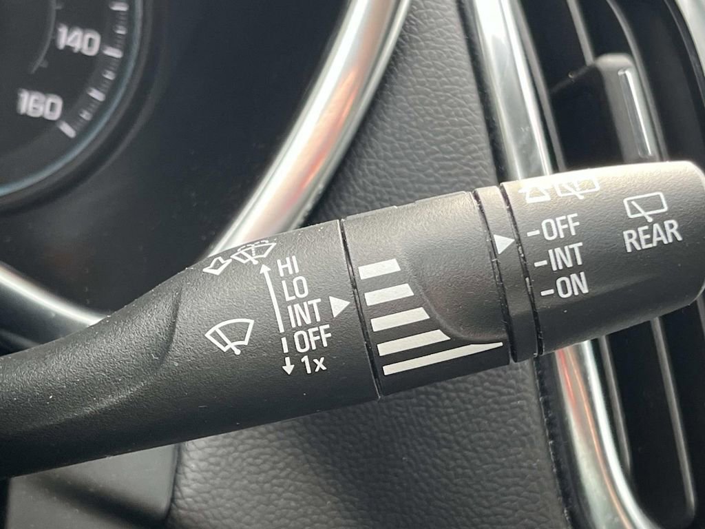 Certified 2024 Chevrolet Equinox LT w/ LPO, Floor Liner Package image 25