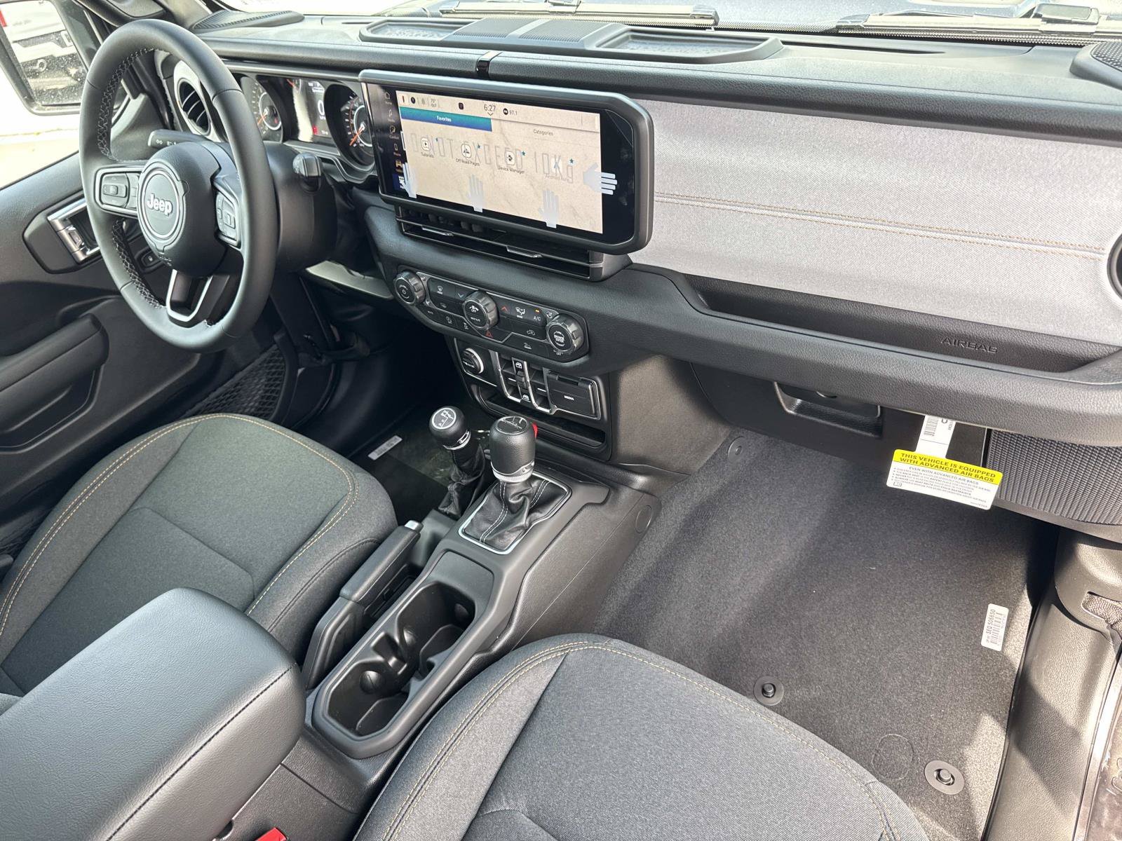 New 2026 Jeep Gladiator Sport AWD/4WD image 34