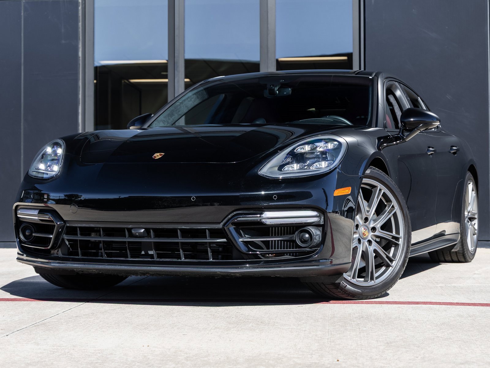 Used 2023 Porsche Panamera GTS video 1