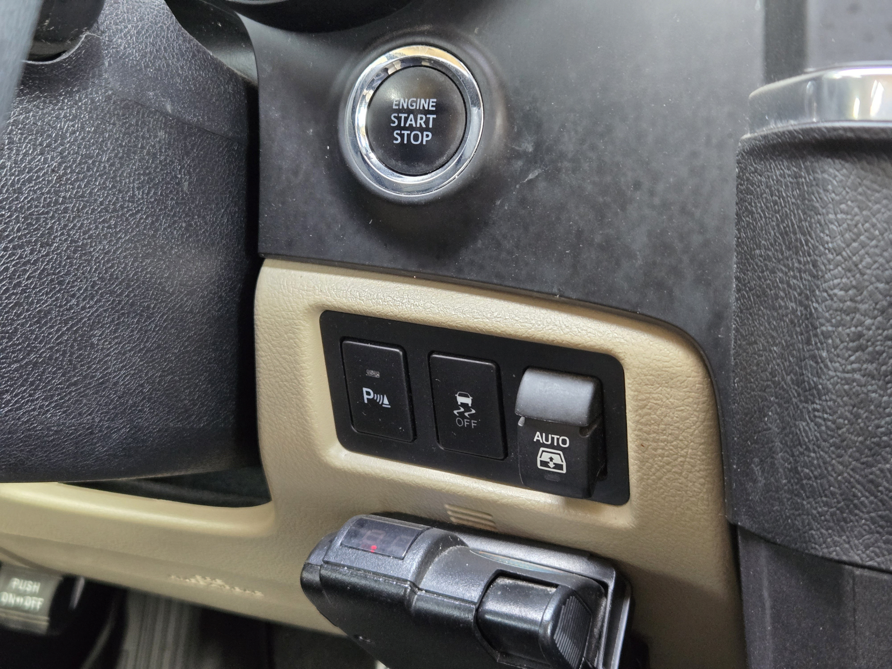Used 2020 Toyota Sequoia Limited w/ Safety & Convenience Package AWD/4WD image 19