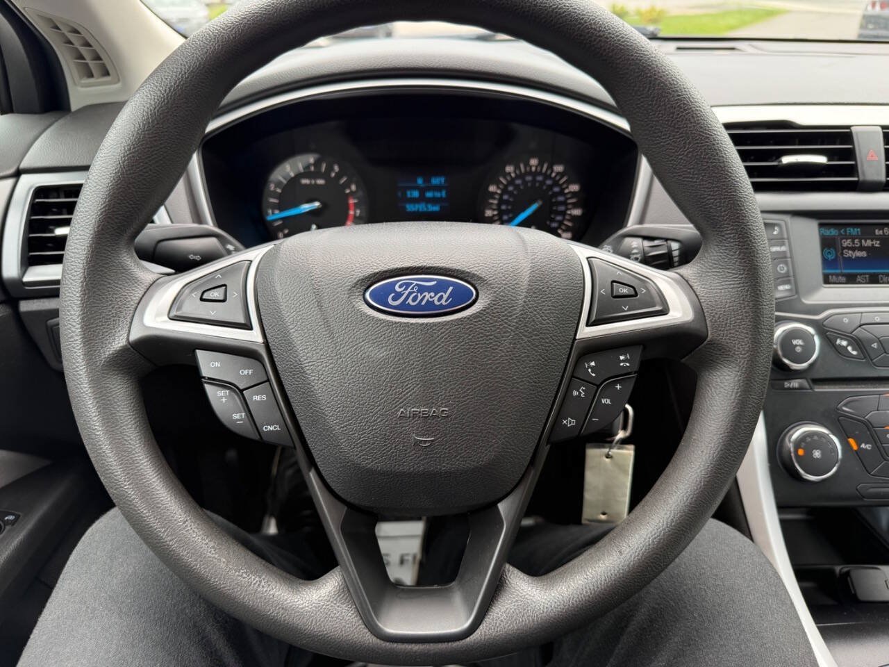 Used 2013 Ford Fusion S FWD image 22