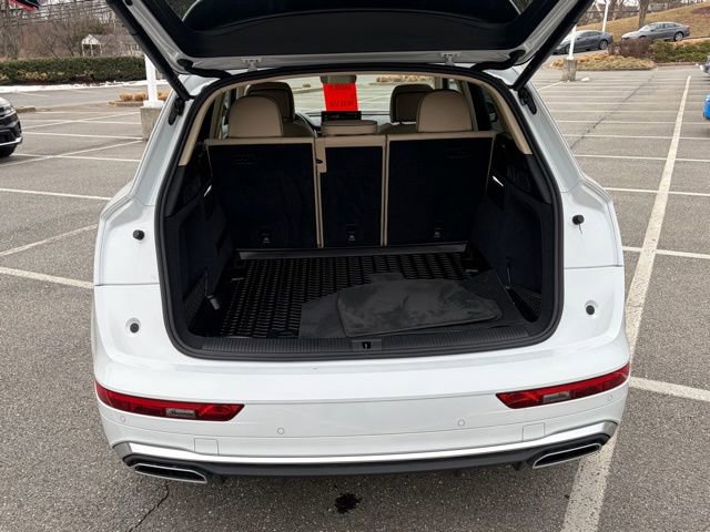 Used 2023 Audi Q5 2.0T Premium Plus w/ Premium Plus Package image 7