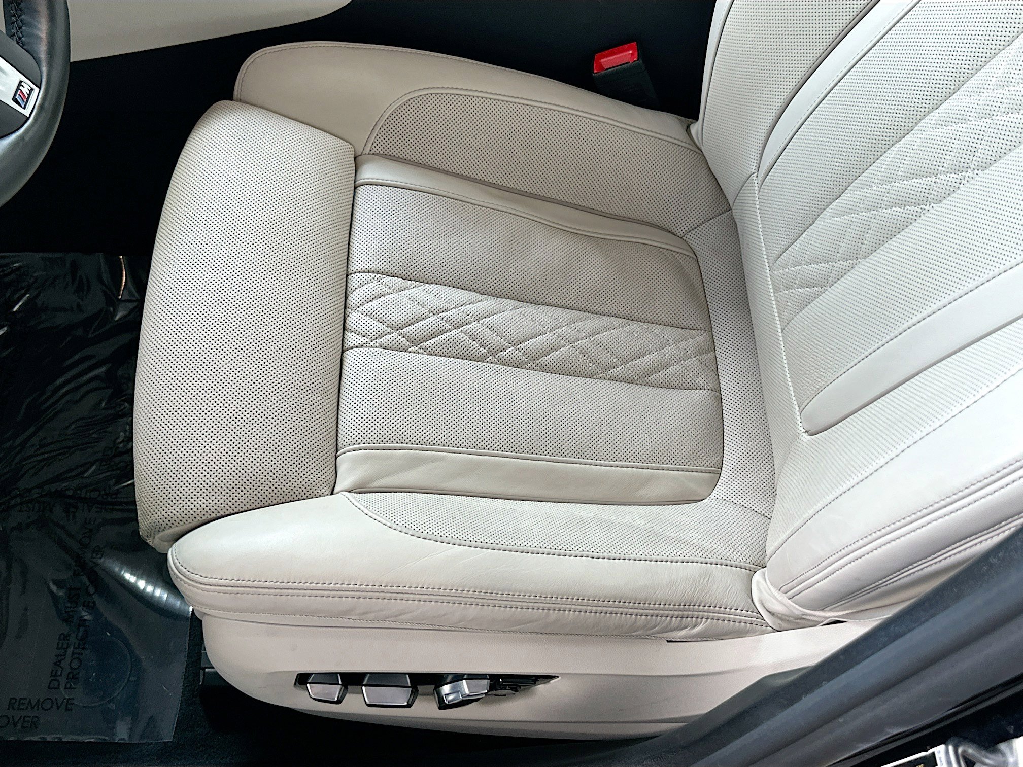 Certified 2023 BMW M550i xDrive w/ Dynamic Handling Package image 20