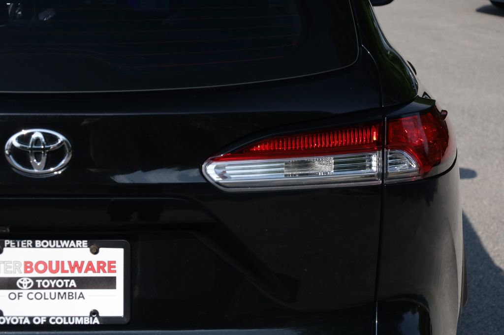 Used 2023 Toyota Corolla Cross L FWD image 10