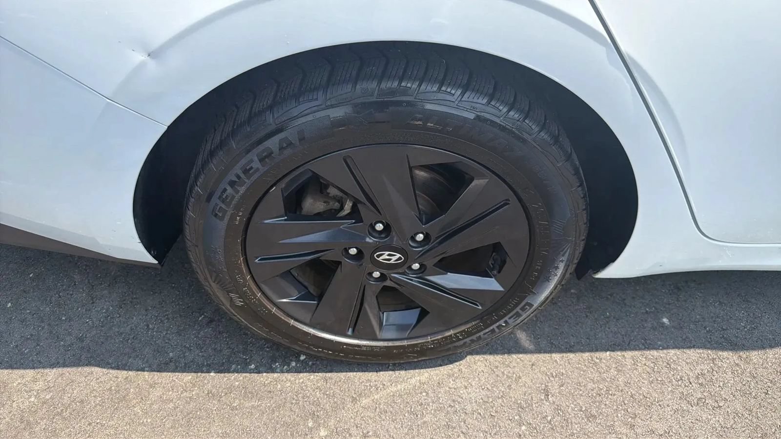 Used 2021 Hyundai Elantra SEL w/ Convenience Package FWD image 18
