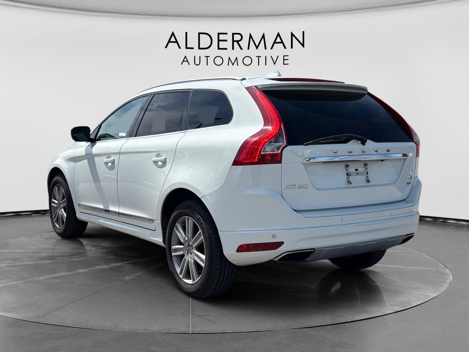Used 2017 Volvo XC60 T5 Inscription AWD/4WD image 3