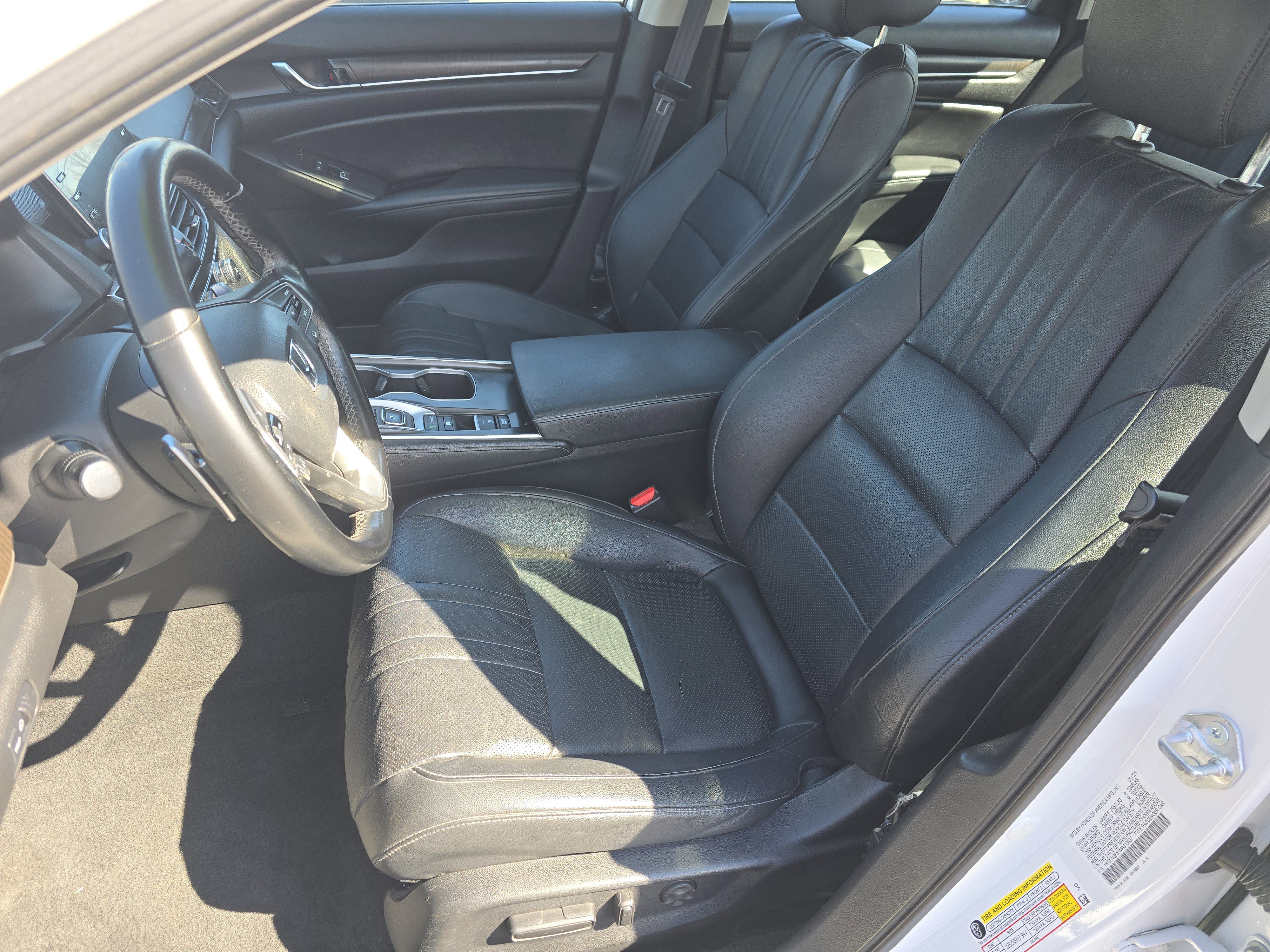 Used 2021 Honda Accord EX-L image 28