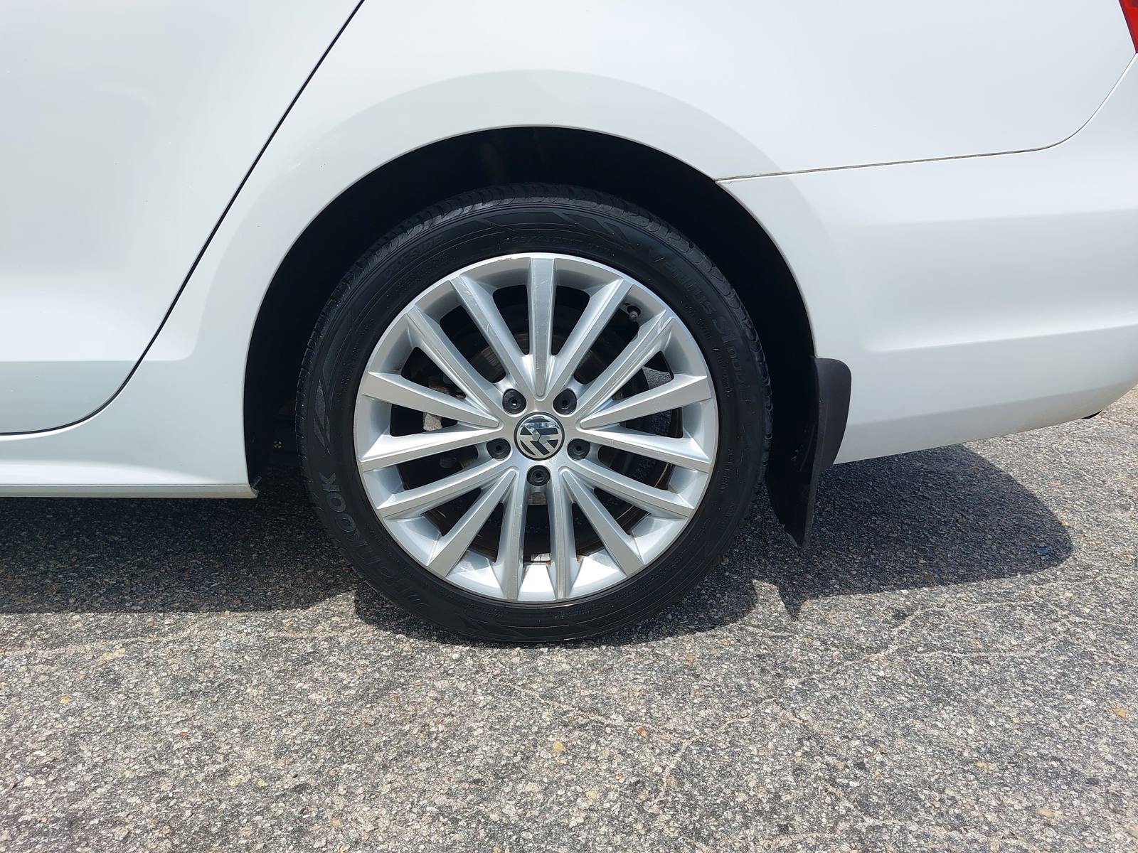 Used 2014 Volkswagen Jetta SEL FWD image 33