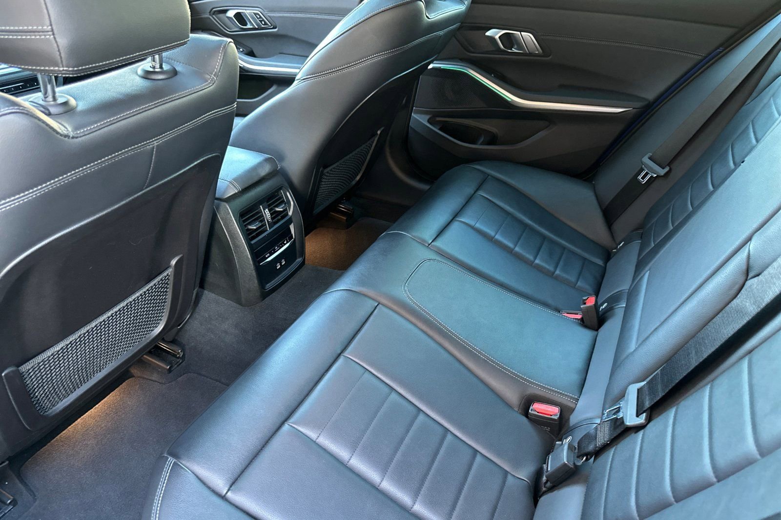 Used 2021 BMW M340i w/ Driving Assistance Package image 13