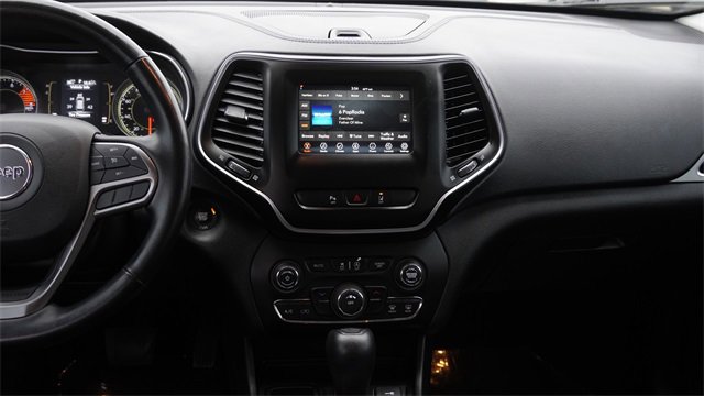 Used 2021 Jeep Cherokee Latitude Lux image 16