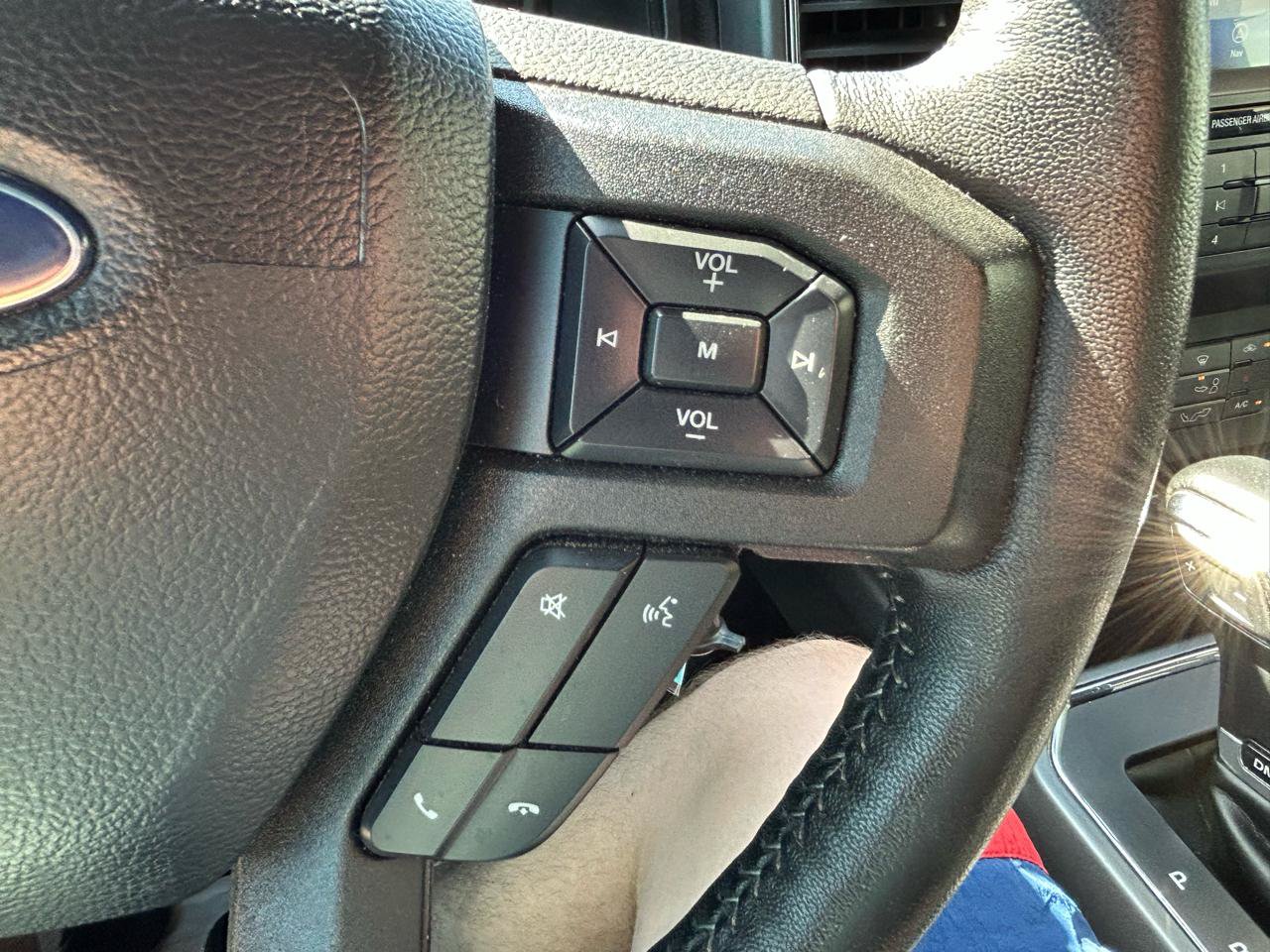 Used 2019 Ford F150 XLT w/ Equipment Group 302A Luxury AWD/4WD image 18