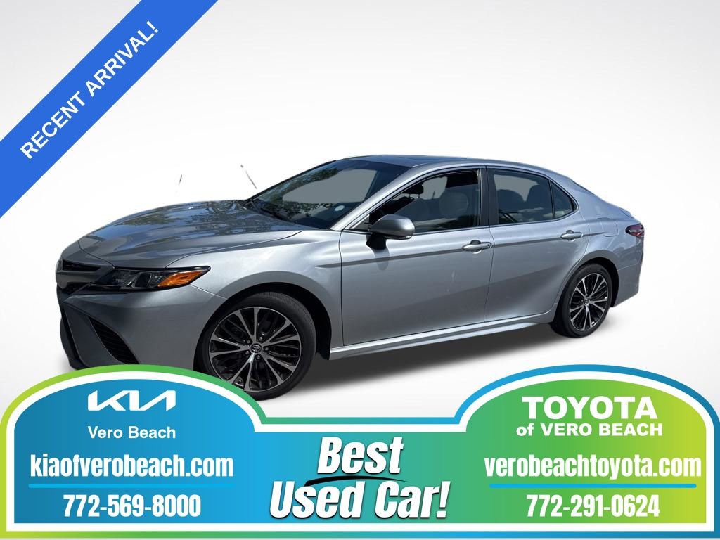 Used 2019 Toyota Camry SE w/ Convenience Package