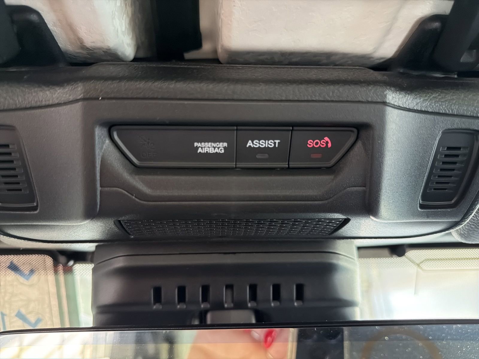 Used 2024 Jeep Wrangler Unlimited Rubicon w/ Technology Group image 30