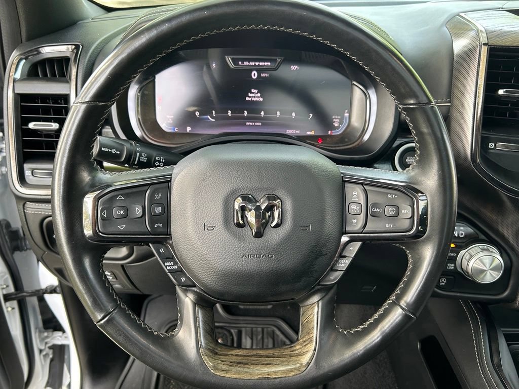 Used 2025 RAM 1500 Limited AWD/4WD image 22