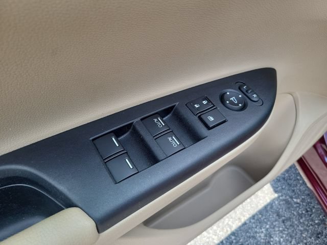 Used 2015 Honda Accord EX-L image 9