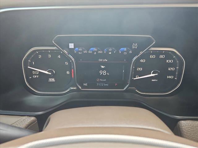 Used 2021 GMC Yukon Denali w/ Denali Premium Package image 11