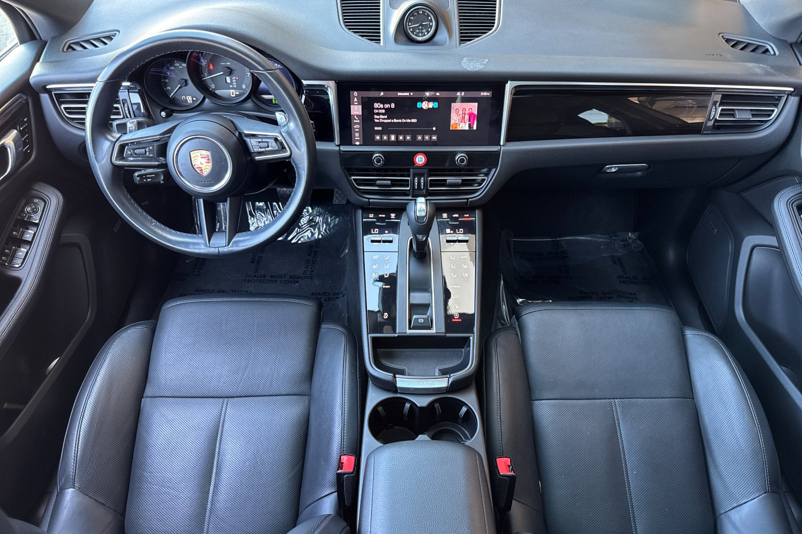 Used 2022 Porsche Macan AWD/4WD image 15