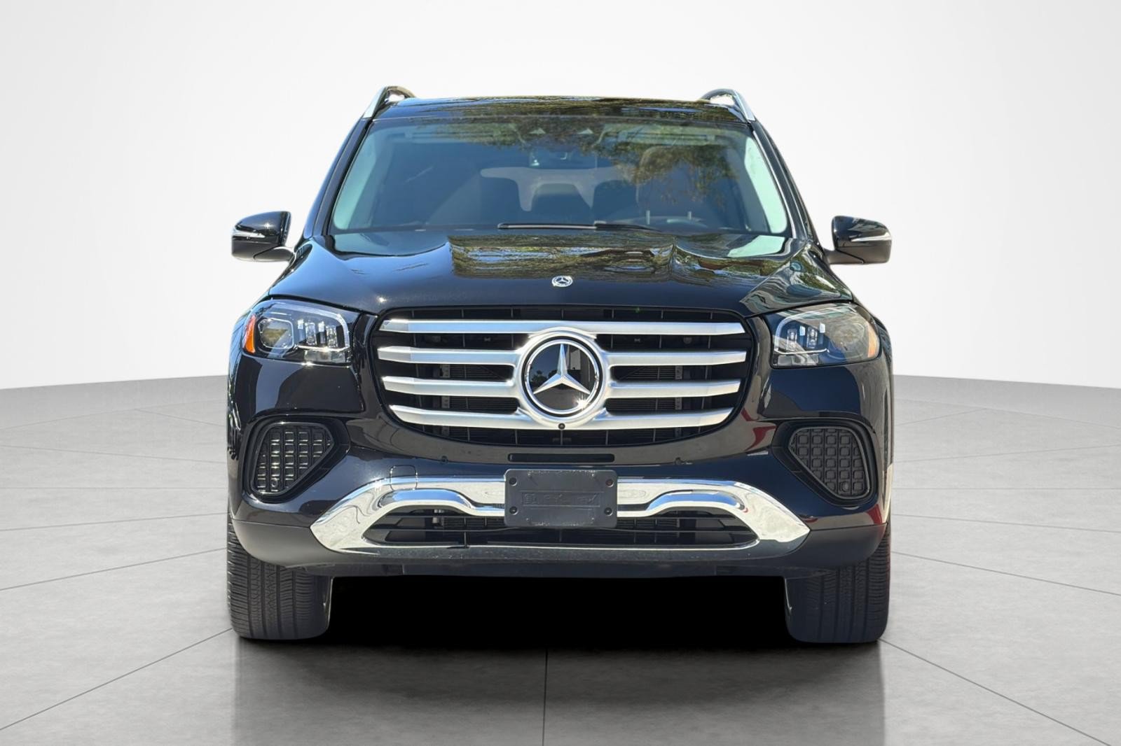 Used 2026 Mercedes-Benz GLS 450 4MATIC image 8