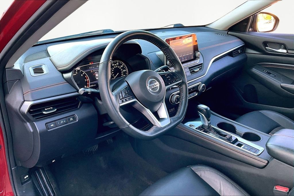 Used 2022 Nissan Altima 2.5 SR image 15