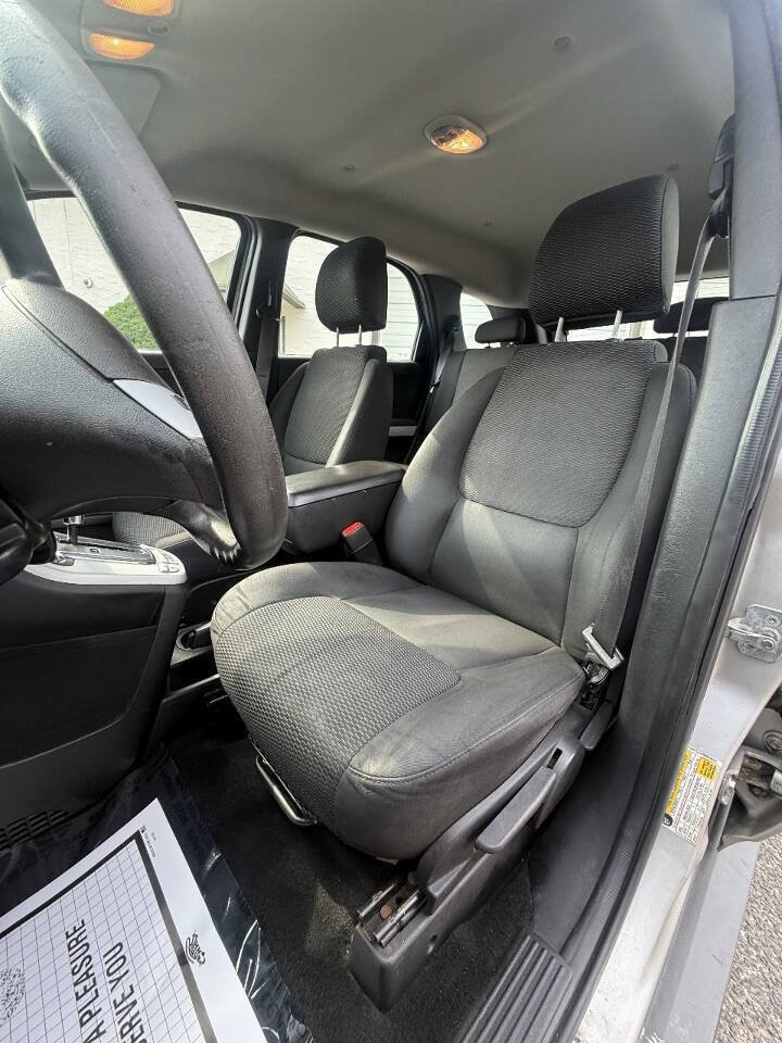 Used 2008 Pontiac Torrent 2WD image 12