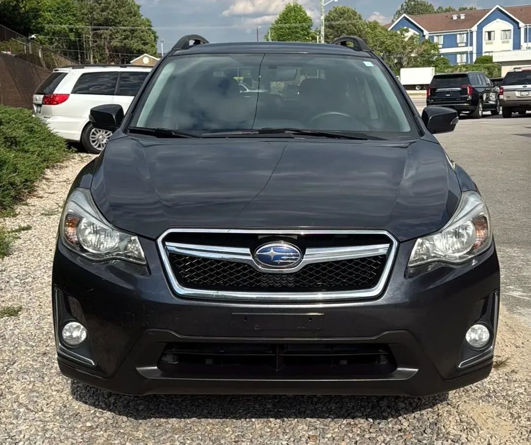 Used 2017 Subaru Crosstrek 2.0i Limited AWD/4WD image 4