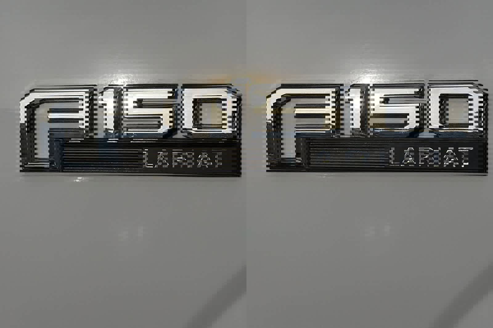 Used 2020 Ford F150 Lariat w/ Equipment Group 502A Luxury image 12