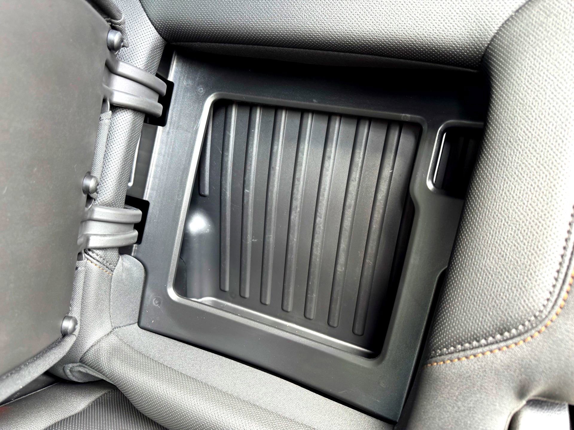 Used 2024 GMC Sierra 1500 AT4 w/ Technology Package image 19