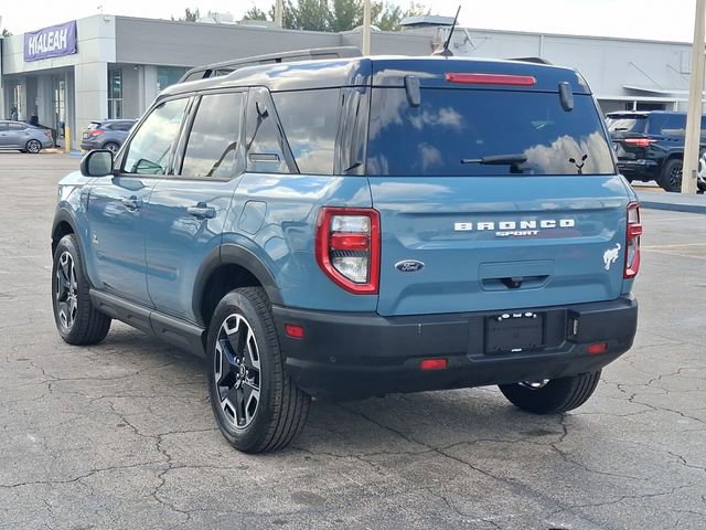 Used 2021 Ford Bronco Sport Outer Banks AWD/4WD image 3
