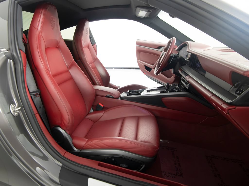 Used 2020 Porsche 911 Carrera 4S AWD/4WD image 39