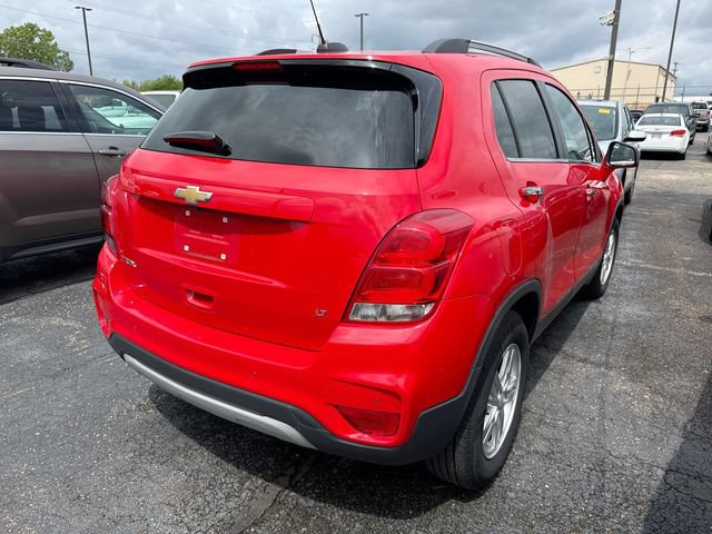 Used 2018 Chevrolet Trax LT w/ Driver Confidence Package FWD image 4