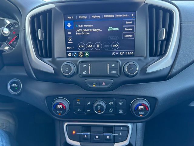 Used 2023 GMC Terrain SLT w/ Tech Package FWD image 9