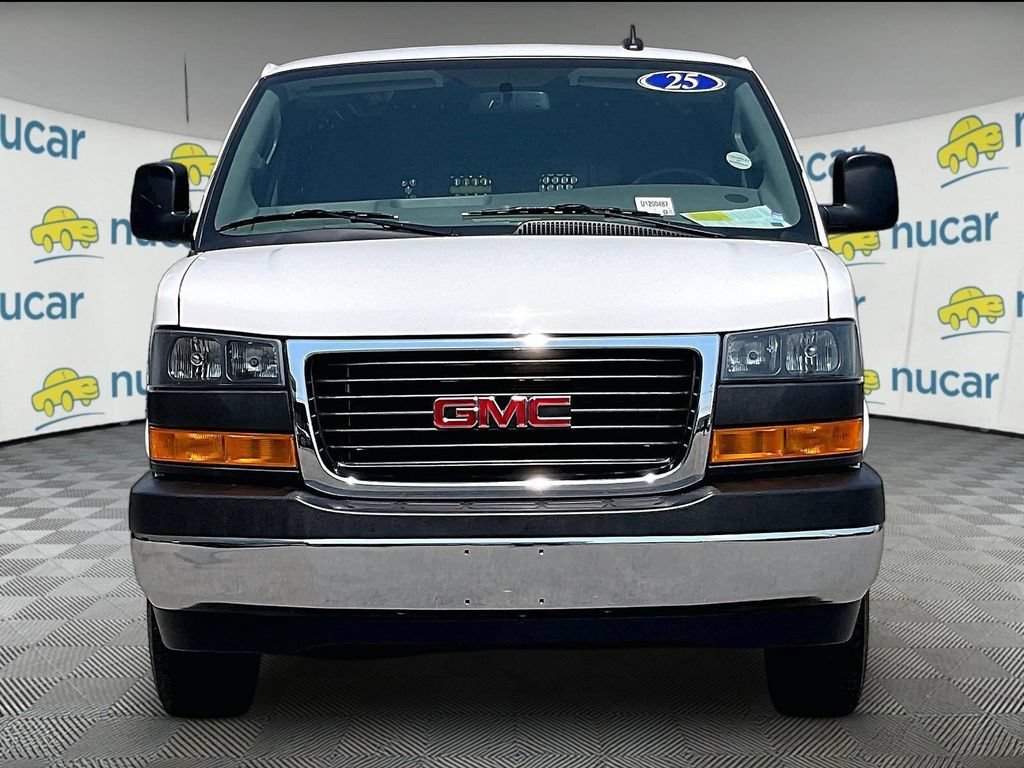 Used 2025 GMC Savana 2500 w/ Driver Convenience Package RWD image 2