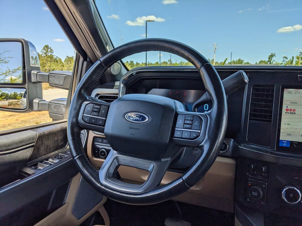 Used 2023 Ford F250 Lariat w/ Chrome Package AWD/4WD image 31